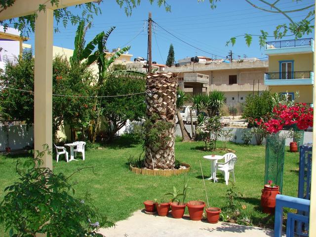 фотографии отеля Joanna Studios изображение №15