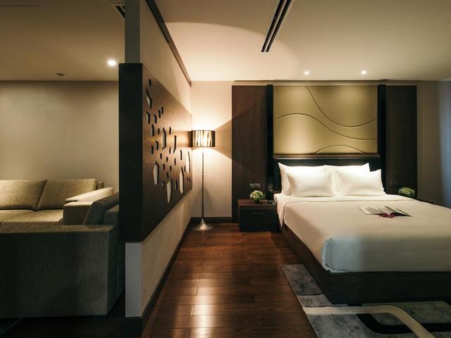 фото отеля Malibu Hotel изображение №9