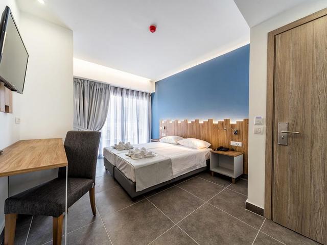 фотографии отеля Pollis изображение №11