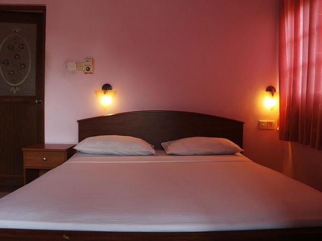 фото отеля Hotel Red Rose изображение №21