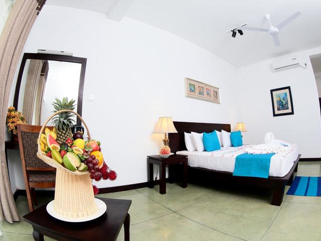 фотографии отеля Rathna Beach Resort (Ex. Coco Royal Beach Resort) изображение №43