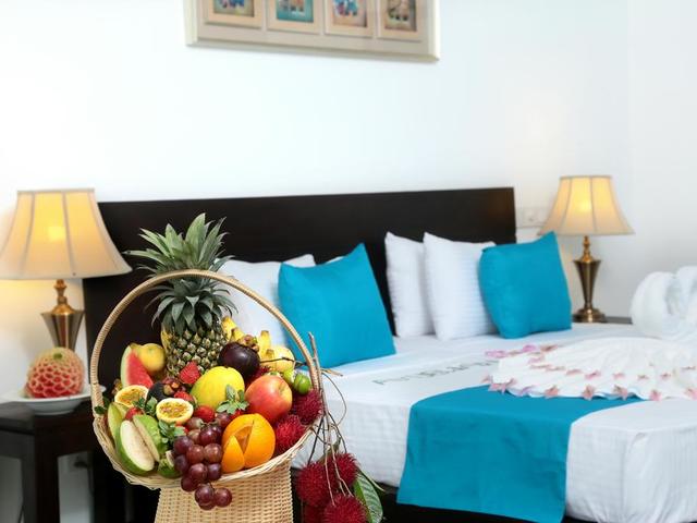 фото отеля Rathna Beach Resort (Ex. Coco Royal Beach Resort) изображение №13