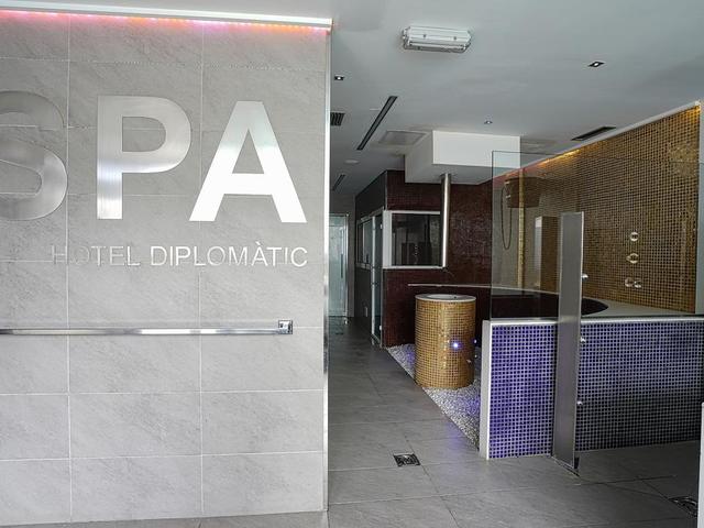 фото отеля Zenit Diplomatic изображение №37