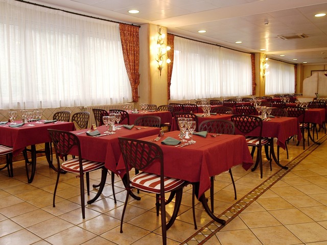 фотографии Hotel Tropical (ех. Ibis Andorra) изображение №20