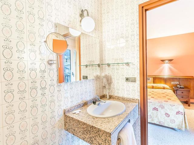 фото отеля Pere d`Urg изображение №5