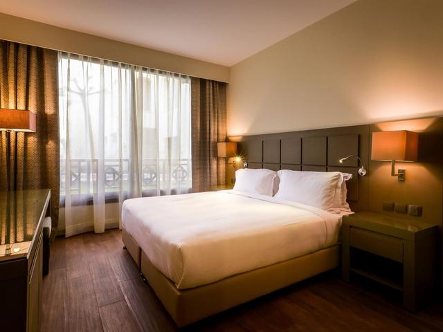 фотографии The Village at The Cove Rotana изображение №20