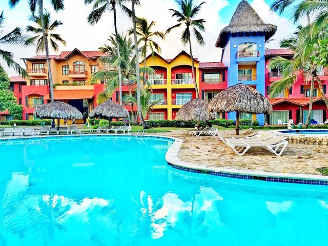 фото отеля Caribe Deluxe Princess (ex. Caribe Club Princess Beach Resort & Spa) изображение №1