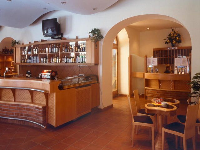 фото EA Hotel Tosca изображение №30