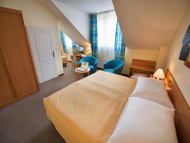 фотографии отеля EA Hotel Tosca изображение №7