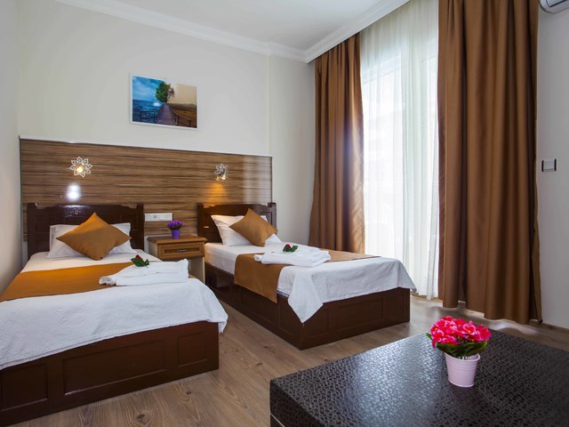 фото отеля Boreas Suite Hotel изображение №21