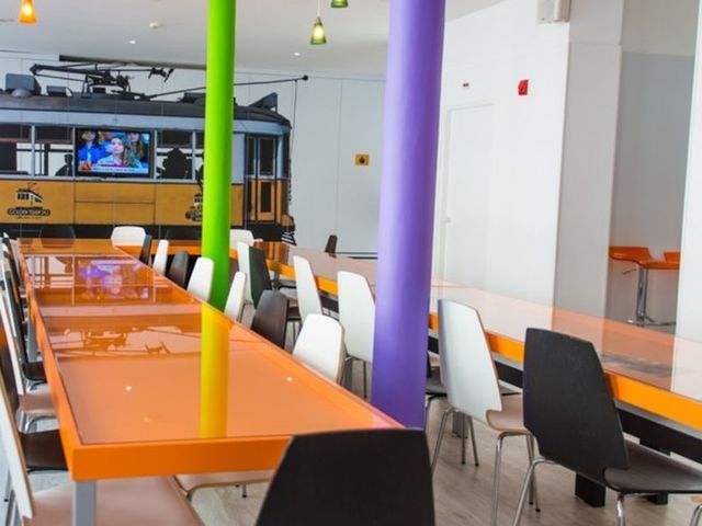 фотографии отеля Golden Tram 242 Lisbonne Hostel изображение №51