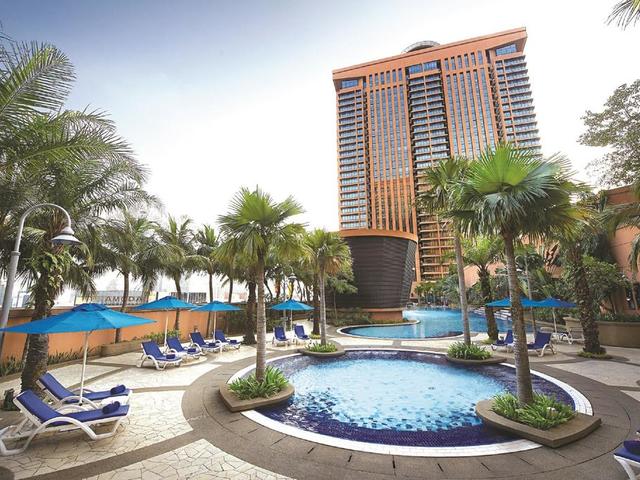http://Berjaya%20Times%20Square%20Suites%20&%20Convention%20Center