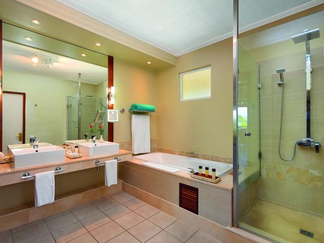 фото отеля Beachcomber Shandrani Resort & Spa изображение №13