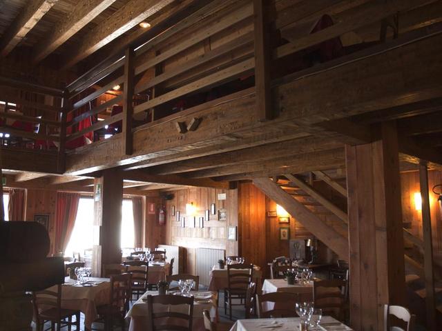 фотографии Grand Hotel Besson изображение №12