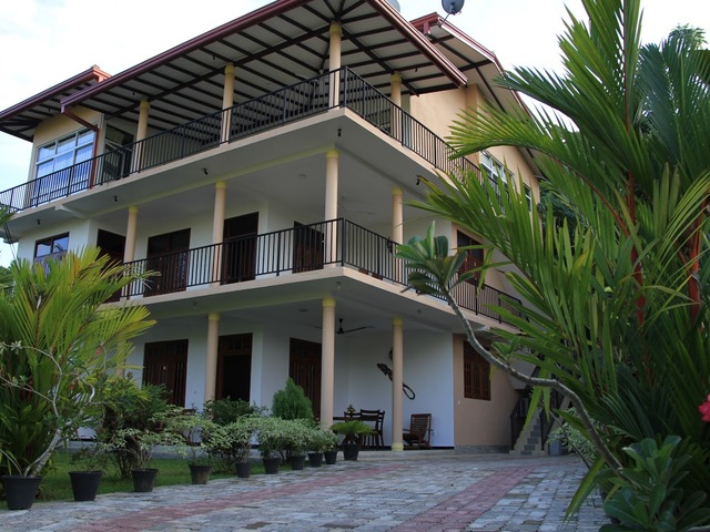 фото Coral Palm Villa & Apartment изображение №6