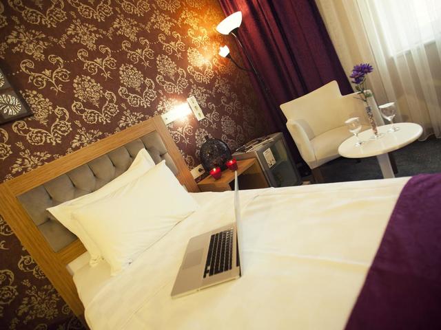 фотографии отеля Helikon Business Hotel изображение №19