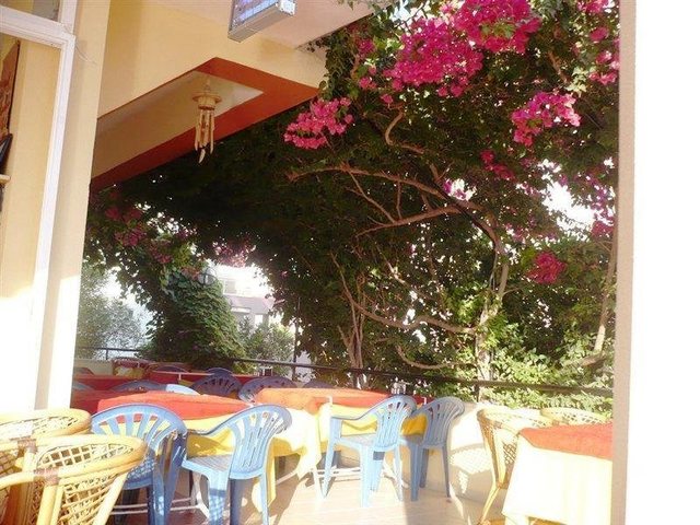 фотографии отеля Sahara Hotel изображение №15