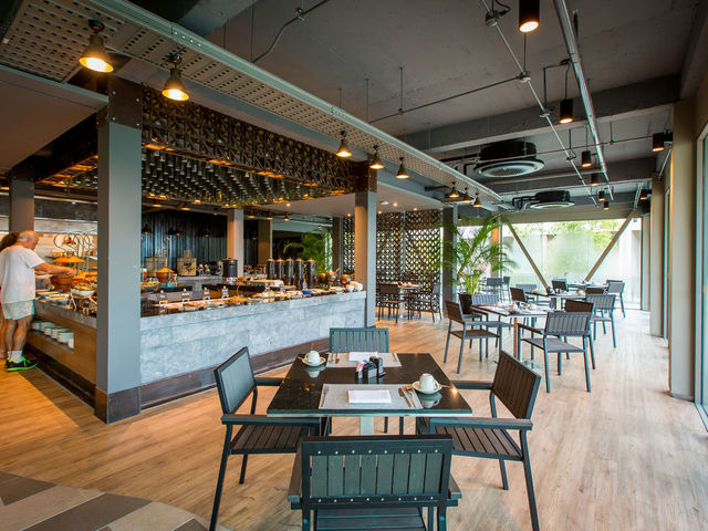 фото отеля AtEase Phuket Patong (ex. Fusion Suites Phuket Patong; Mai House Patong Hill) изображение №73