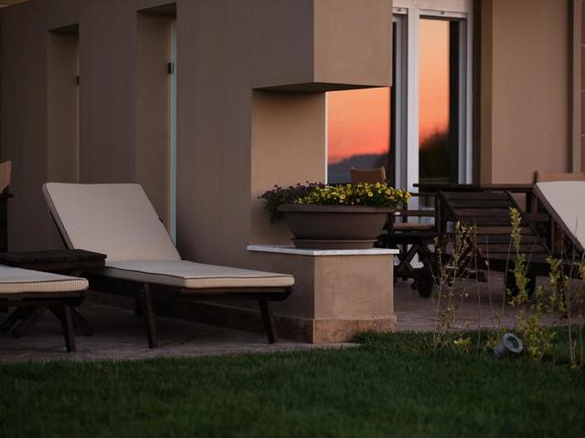 фото отеля Villa Grande - Sunny Villas Hanioti Halkidiki изображение №29