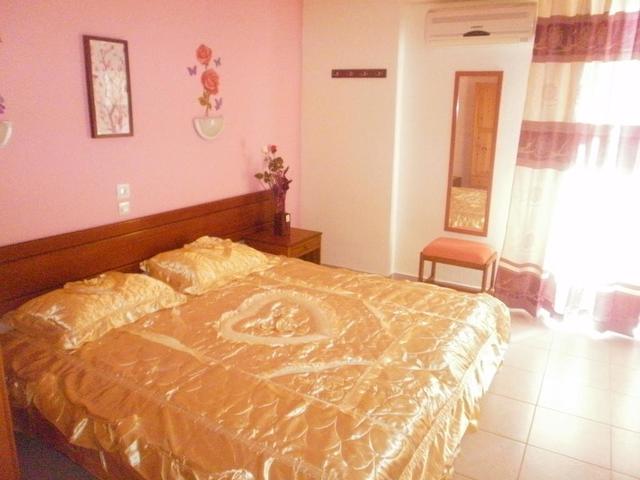 фотографии Tassos Apartments изображение №28