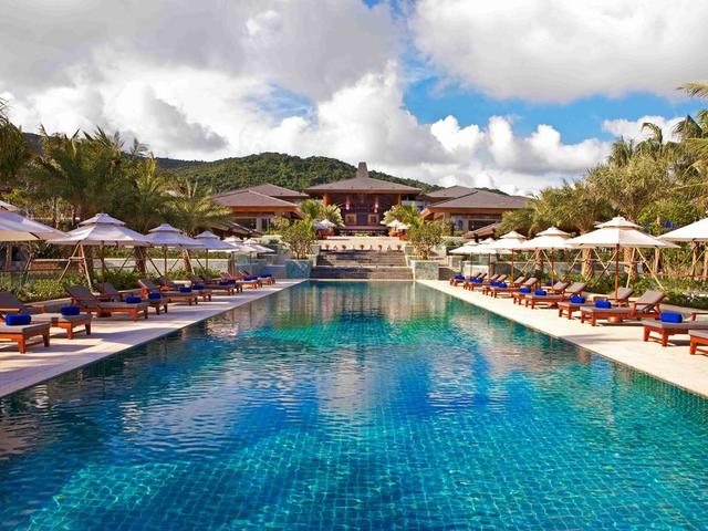 Le Meridien Shimei Bay Beach Resort & Spa