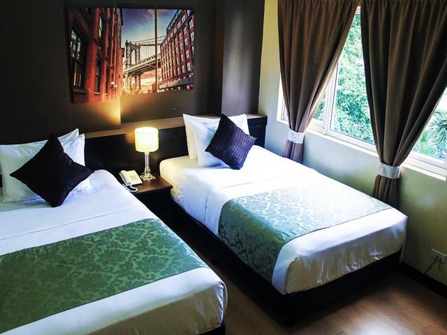 фото The Studio 18 Residences изображение №26