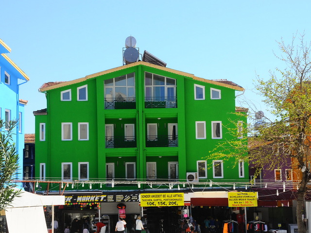 фото Smile Park (ex. Rainbow Castle) изображение №34