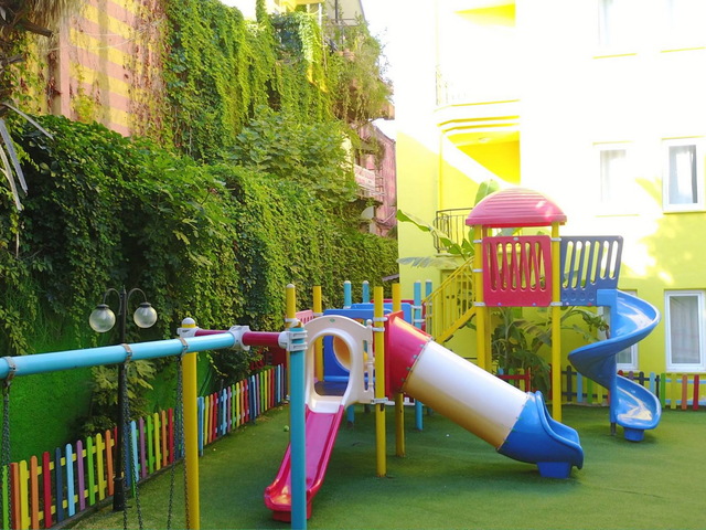 фото Smile Park (ex. Rainbow Castle) изображение №30