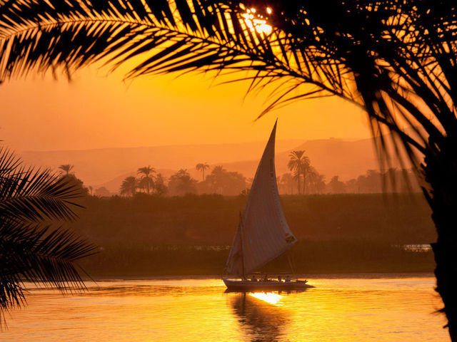 фотографии Hilton Luxor Resort & Spa изображение №12