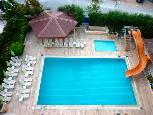 Viva Beach (ex. High Garden; Iso Asi; Bohemia)