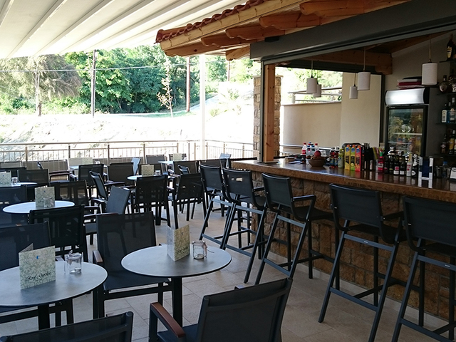 фото отеля Artemis Plaza  изображение №53