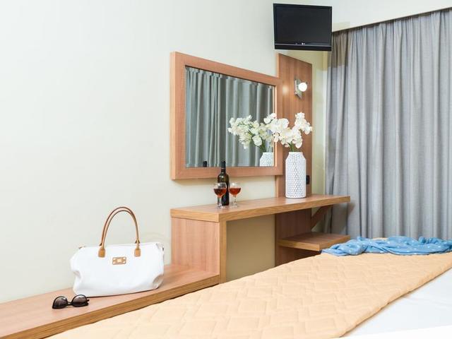 фотографии Ilios Hotel изображение №8