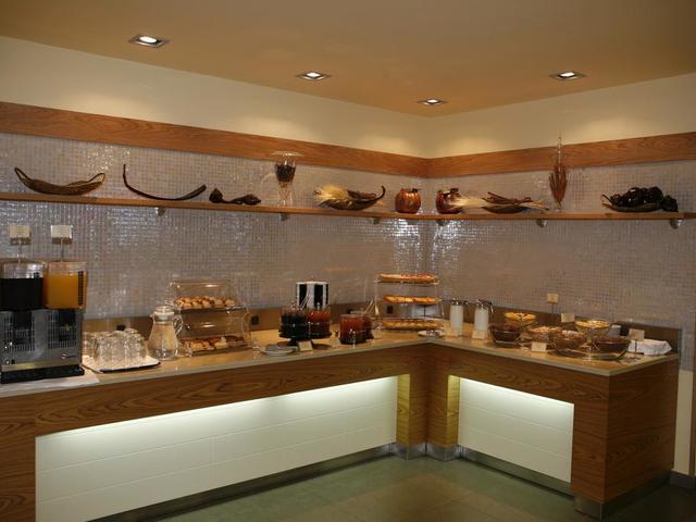 фото отеля Blue Dolphin изображение №5