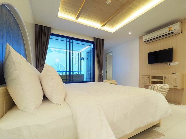 фото отеля Costa Village Bangsaray (ex. Costa Beach Residence & Jacuzzi; Costa Well Resort Pattaya) изображение №25