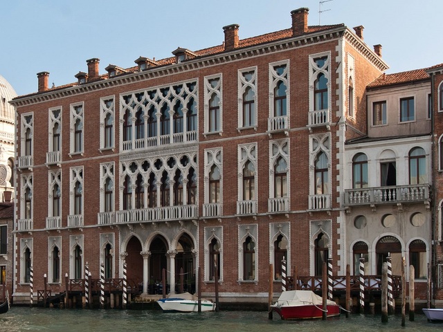 http://Sina%20Centurion%20Palace%20(ex.%20Centurion%20Palace)