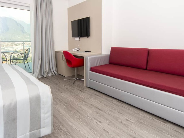 фото Panoramic Hotel Benacus изображение №42