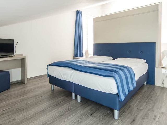 фото отеля Panoramic Hotel Benacus изображение №37