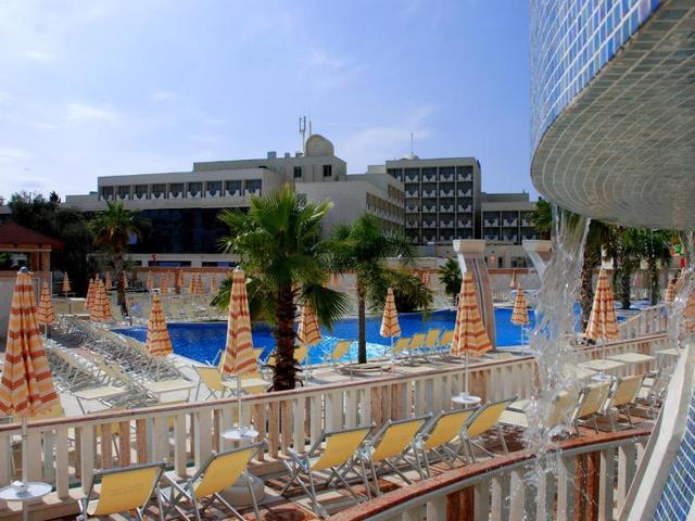 фото отеля Mediteran Hotel & Resort (ex. Mediteran Wellness & Spa Congress Centre) изображение №29