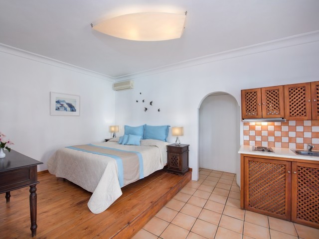 фотографии отеля Meltemi Luxury Suites изображение №23