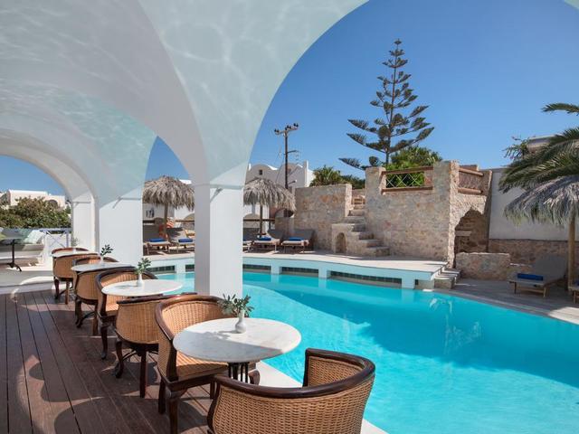фотографии отеля Meltemi Luxury Suites изображение №7