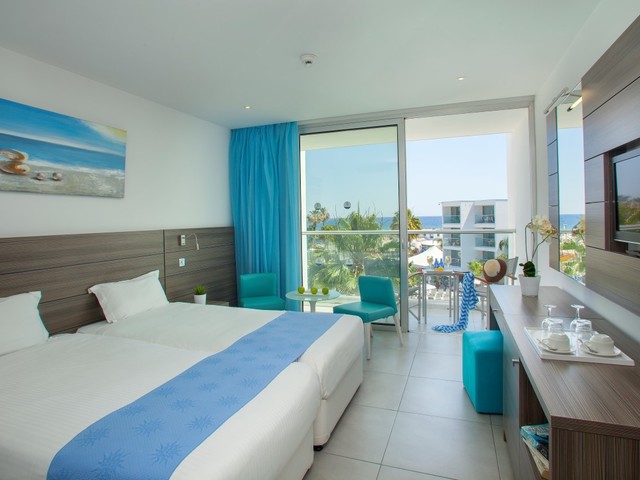 фото отеля Limanaki Beach Hotel & Suites изображение №65