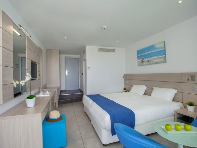 фото Limanaki Beach Hotel & Suites изображение №58