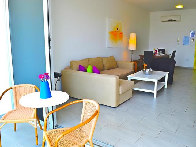 фотографии отеля Napian Suites изображение №31