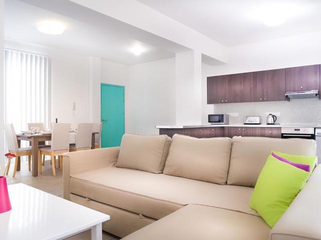 фотографии отеля Napian Suites изображение №15