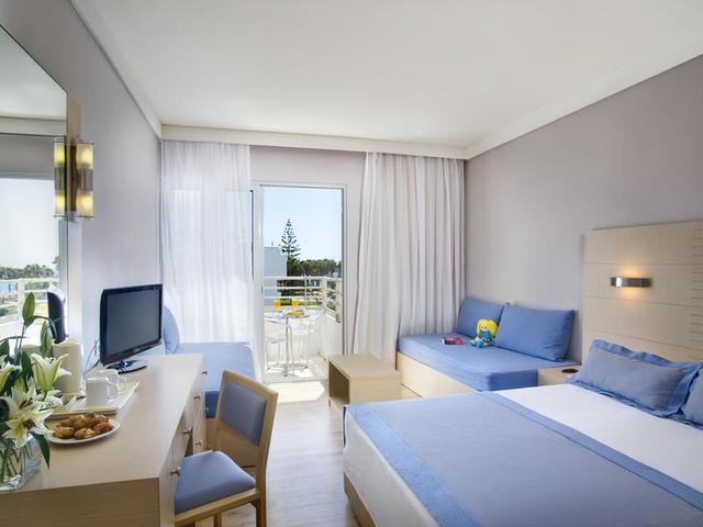 фото отеля Louis Ledra Beach изображение №25