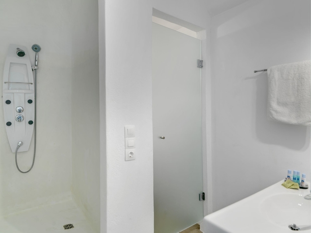 фотографии Aloni изображение №4