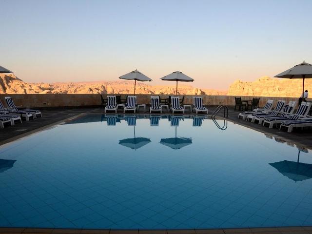 фото отеля Crowne Plaza Resort Petra изображение №9