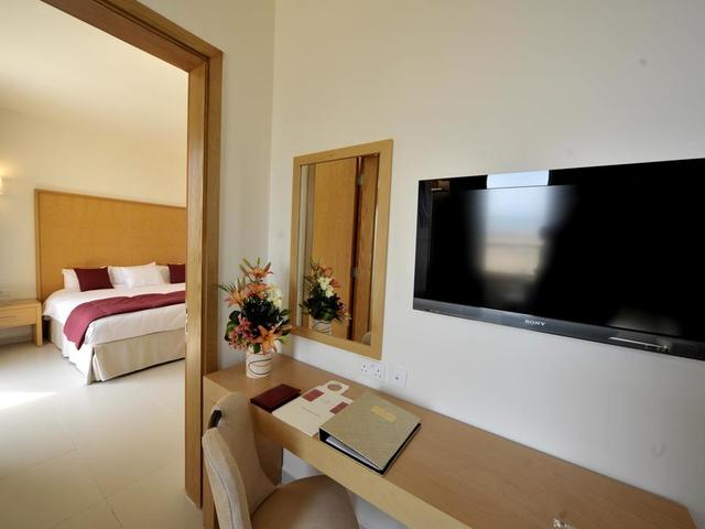 фото Ramada Resort Dead Sea (ex. Winter Valley Warwick Resort & Spa) изображение №42