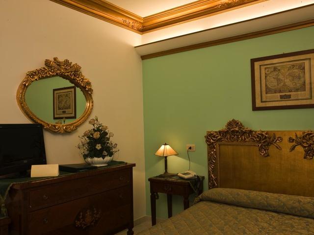 фотографии Grand Hotel Michelacci изображение №28