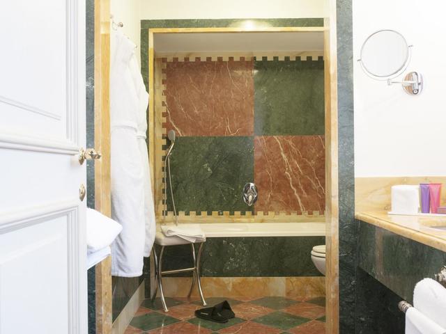 фото отеля Grand Hotel Continental (ex. Park Hotel Siena Villa Gori Golf Club) изображение №29